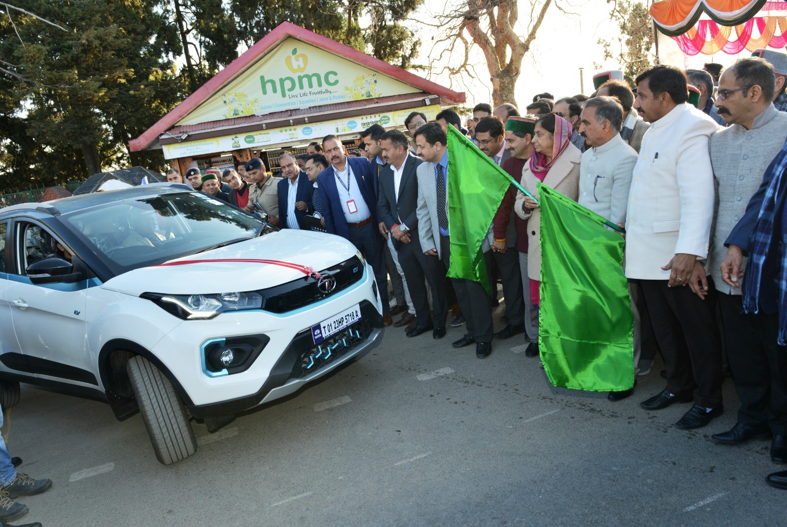 हिमाचल परिवहन विभाग पूर्ण रूप से विद्युत वाहन उपयोग करने वाला देश का पहला सरकारी विभाग बना