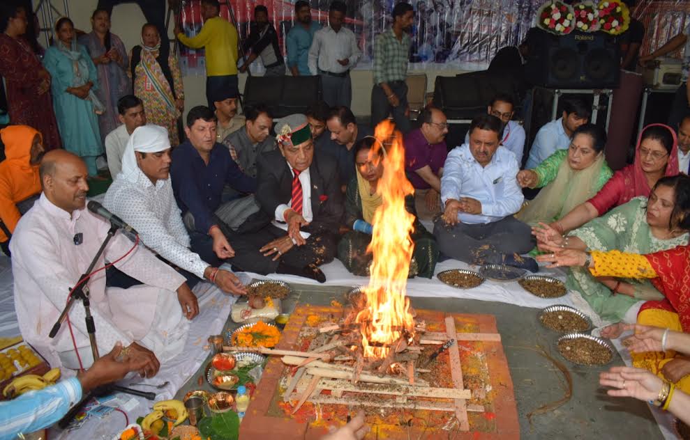 डाॅ. शांडिल ने किया राज्य स्तरीय माँ शूलिनी मेले का विधिवत शुभारम्भ