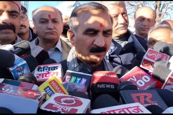 Himachal News: सीएम सुक्खू ने शराबी पर्यटकों की कर दी मौज! कहा-नशे में धुत पर्यटकों को जेल नहीं होटल पहुंचाएगी पुलिस