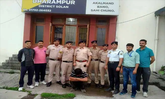 Solan News: कुमारहट्टी में पुलिस हिरासत से फरार आरोपी सुखदेव दो घंटे में गिरफ्तार