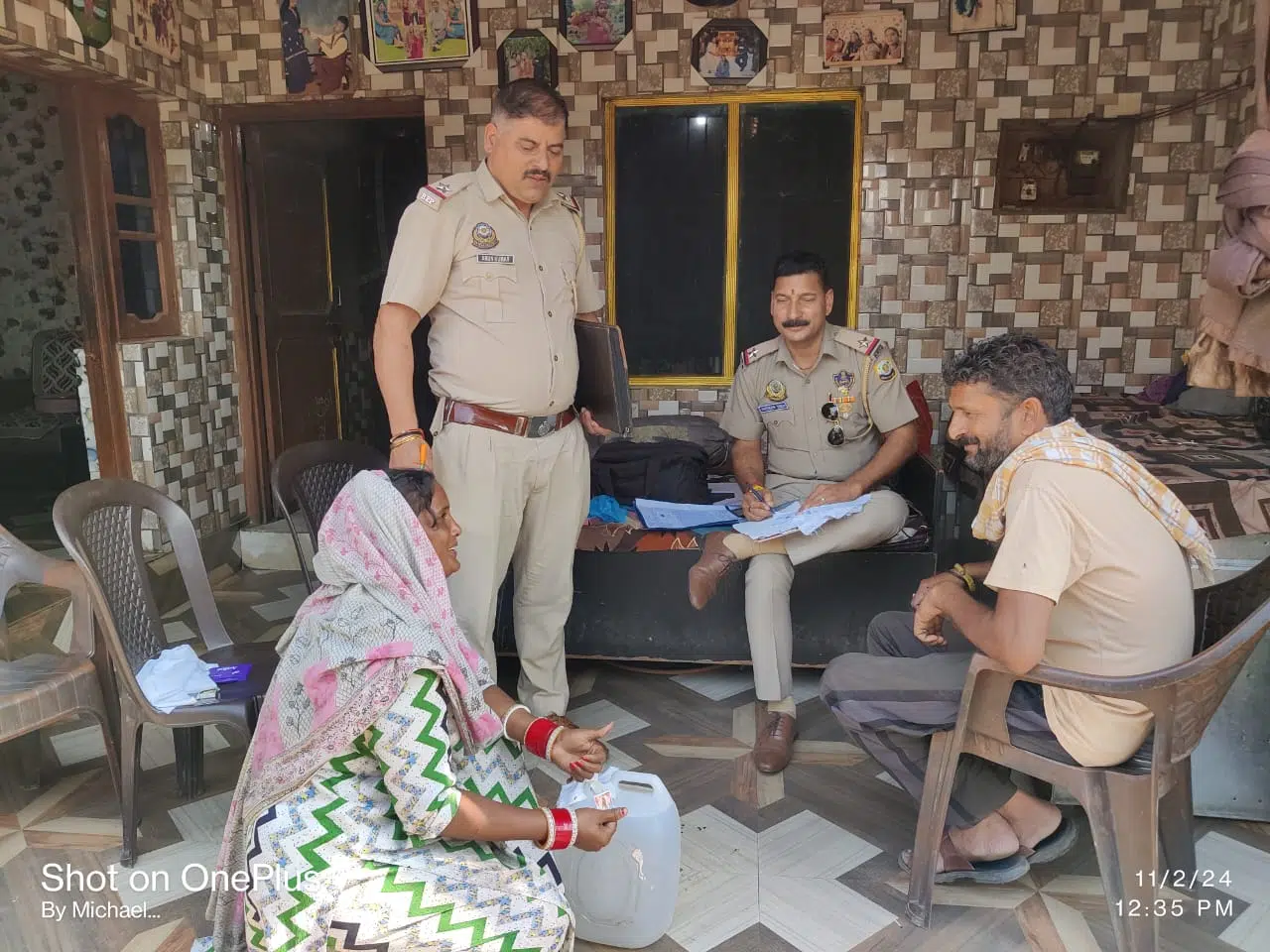 Kangra News: रैहन पुलिस की बड़ी कार्रवाई! अवैध शराब के कारोबार का किया भंडाफोड़